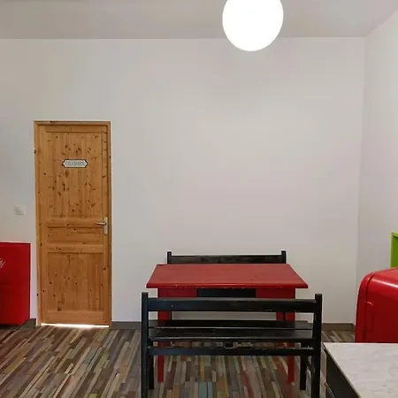 Apartment T2 Centre Village 